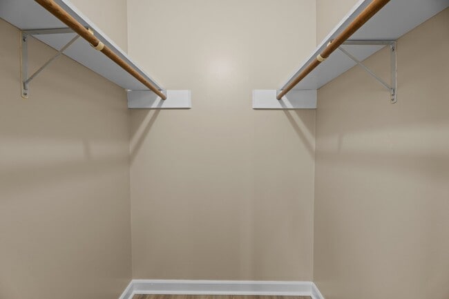 Building Photo - 21 Donnell Ave