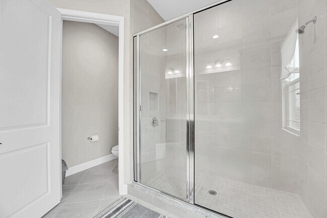 Building Photo - 5530 Macoon Wy