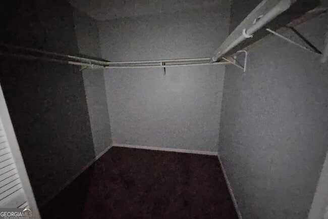 Building Photo - 3575 Oakvale Rd