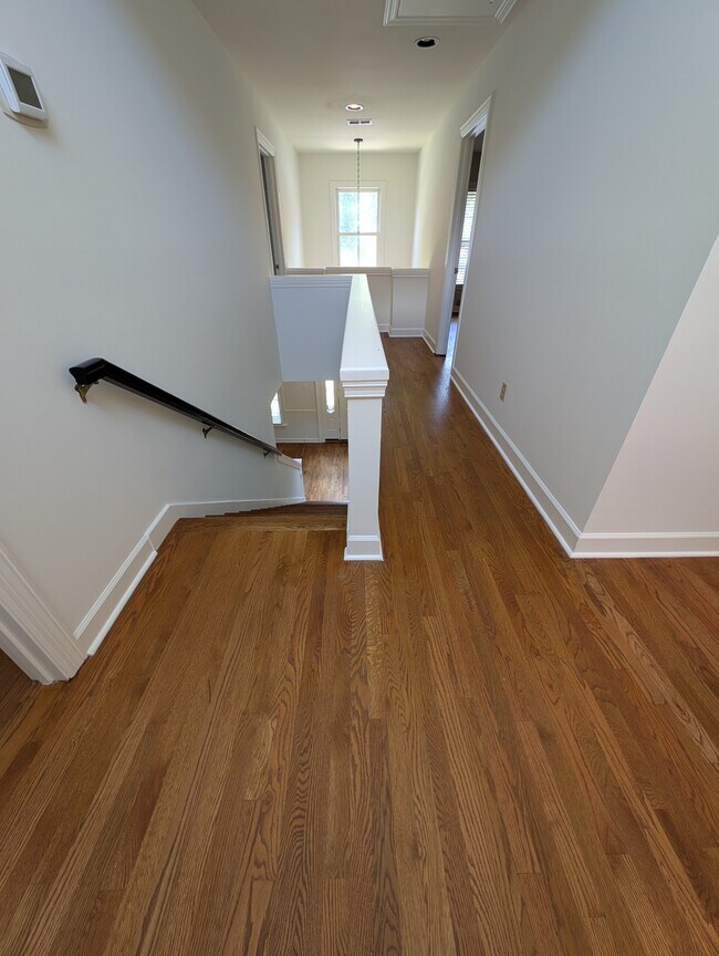 Building Photo - 407 Clairton Ct
