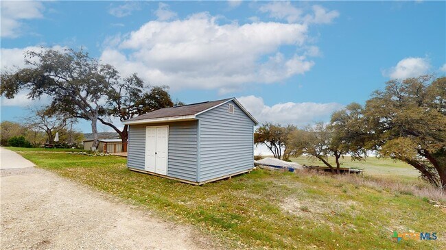 Building Photo - 1021 Hillcrest Forest