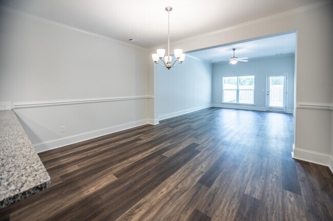 Building Photo - 7172 Paisley Cir