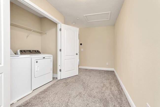 Building Photo - 7519 Aloma Pines Ct