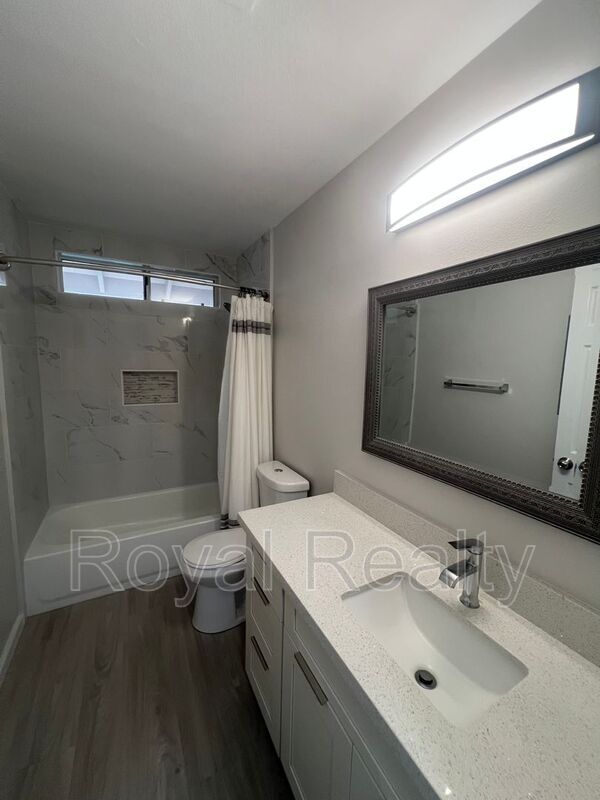 Building Photo - 95-1015 Kaapeha Street