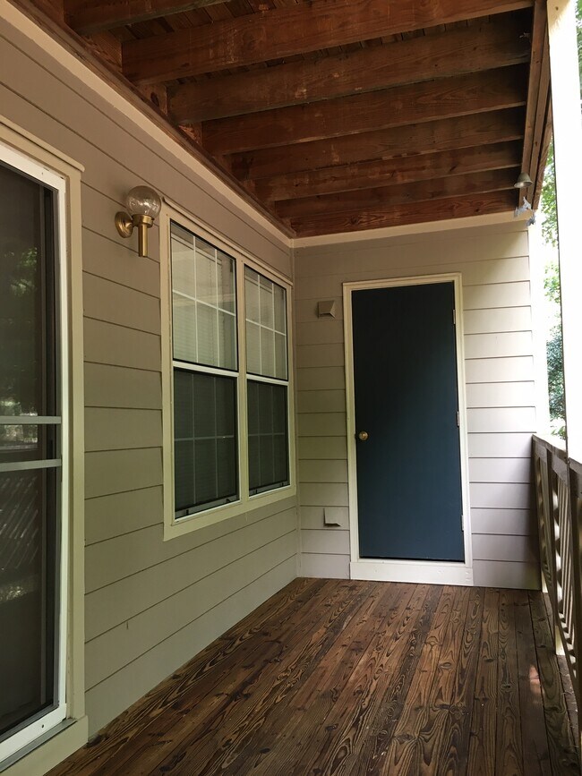 Porch storage - 6140 Gray Gate Ln