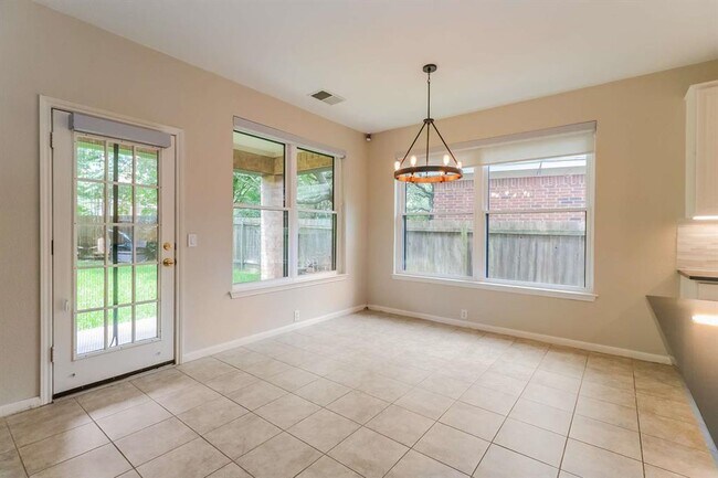 Building Photo - 5357 Austral Loop