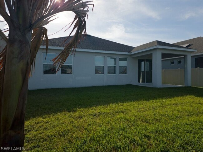 Building Photo - 3883 Cabo Rojo Dr