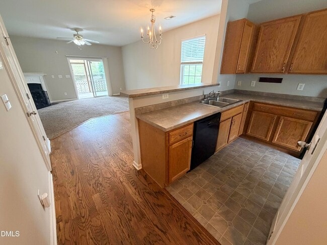 Building Photo - 620 Woodson Dr