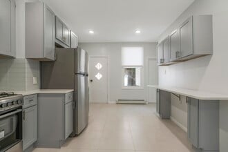 Building Photo - 120 36th St