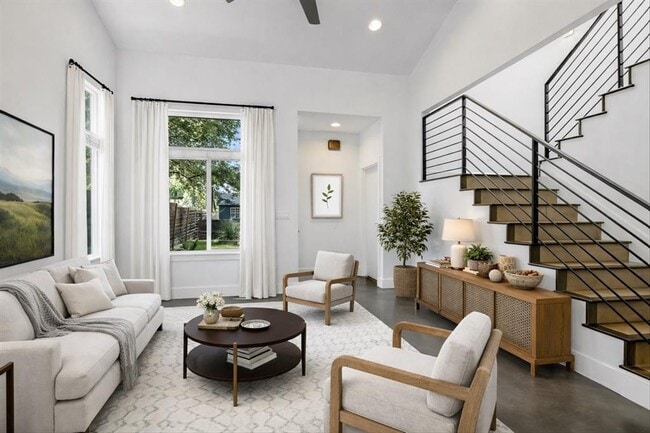 Building Photo - 1006 Payne Ave