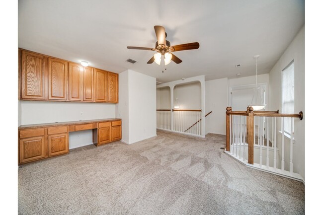 Building Photo - 415 Diana Dr