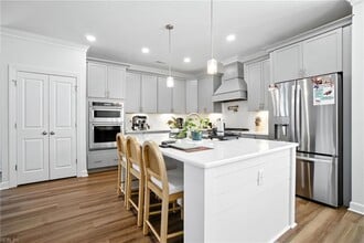 Building Photo - 1349 Narrow Wy