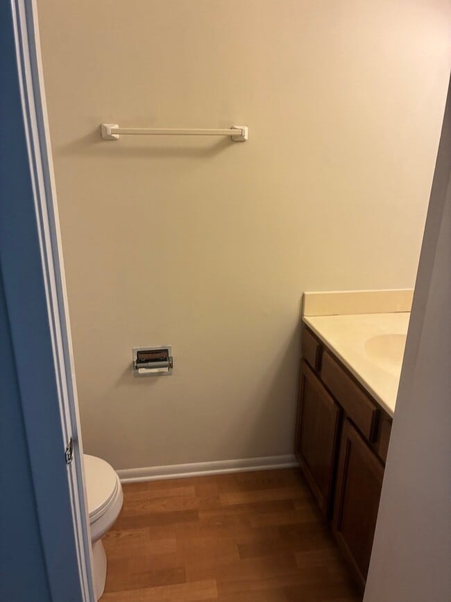 Building Photo - 1158 Regency Dr