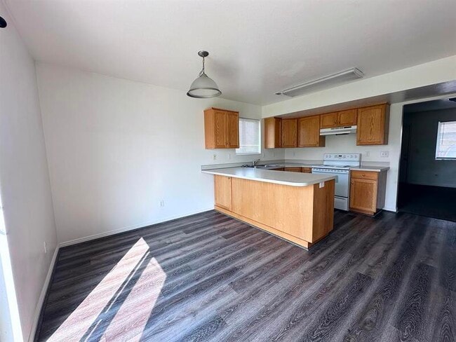 Building Photo - 15080 N 5400 W