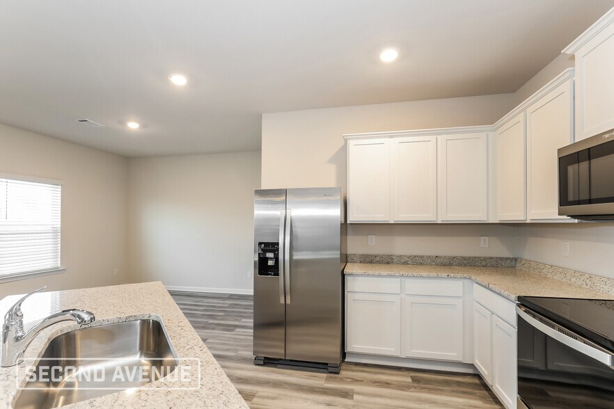 Building Photo - 1146 Amadas Dr