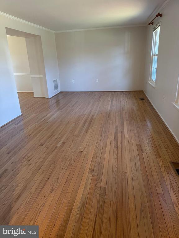 Building Photo - 7532 Buena Vista Terrace