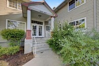 Building Photo - 407 Village Ln