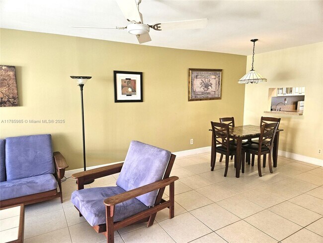 Building Photo - 2097 S Ocean Dr