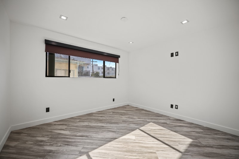 Building Photo - 5667 La Mirada Ave