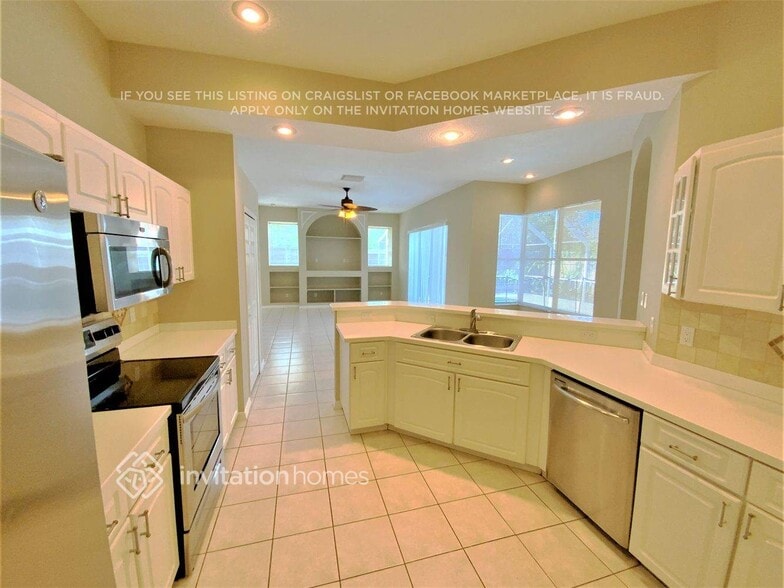 Building Photo - 534 Equine Dr