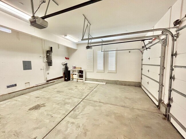 Building Photo - Boat Dock Home | Gated Community | Oxnard ...