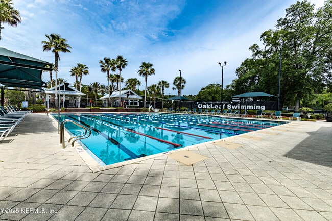 Building Photo - 575 Oakleaf Plantation Pkwy