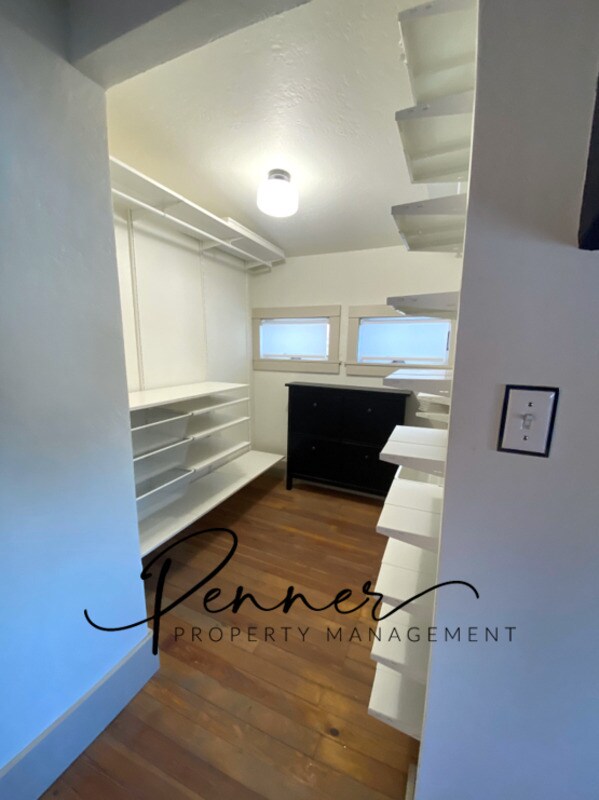 Building Photo - 127 E Kansas Ave