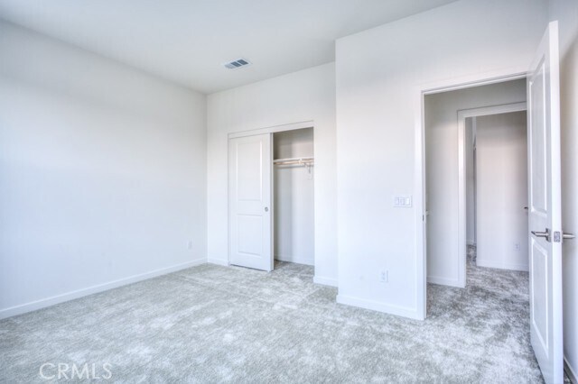 Building Photo - 15812 Caterpillar Dr