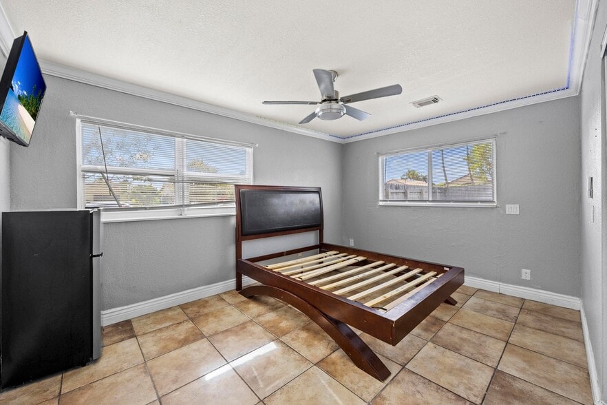 Building Photo - 22731 SW 55th Way