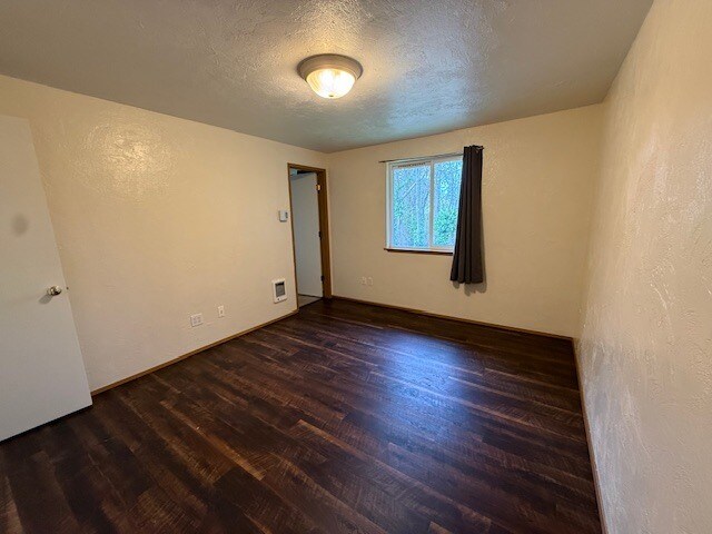 Building Photo - 1316 Wingwood Pl