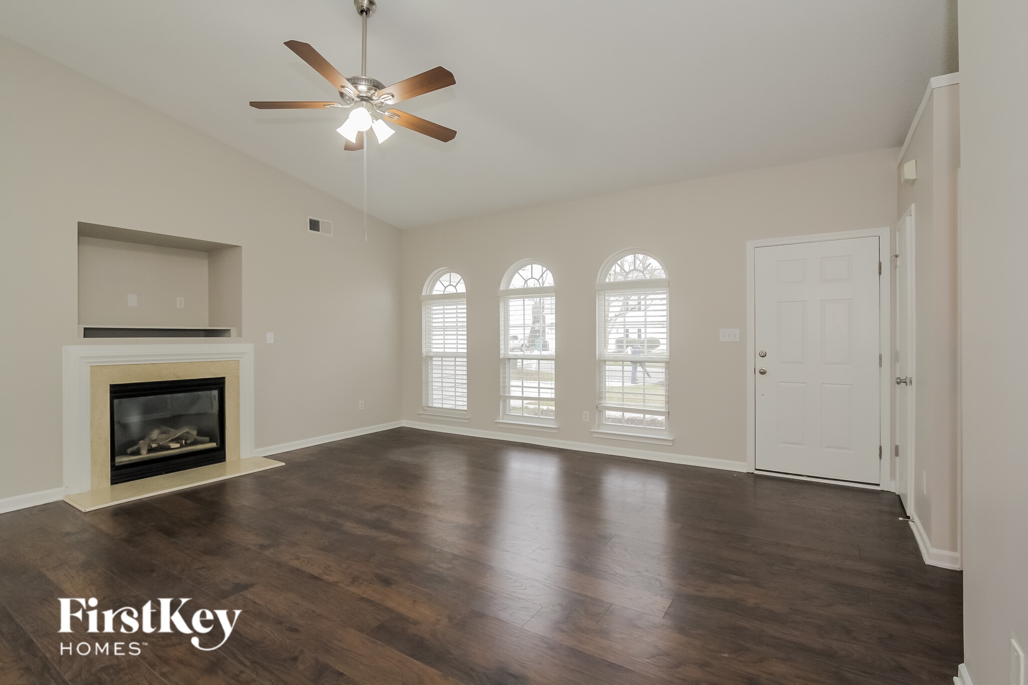 Building Photo - 6265 Goldenfield Dr