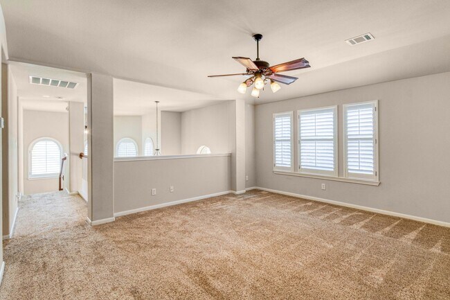 Building Photo - 8707 Roswell Ridge