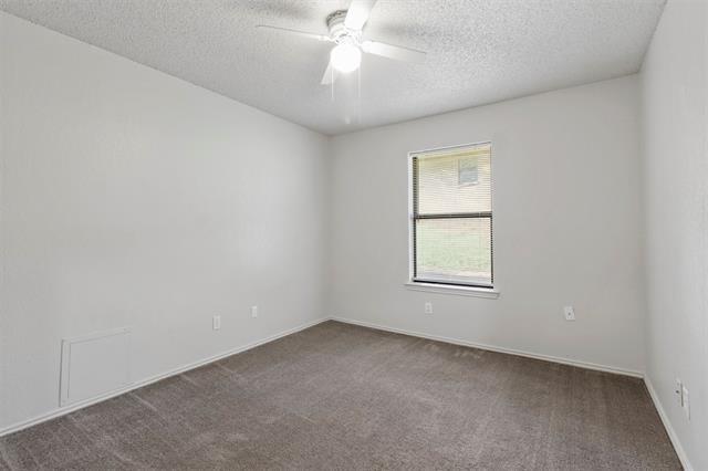 Building Photo - 616 Lake Crest Pkwy