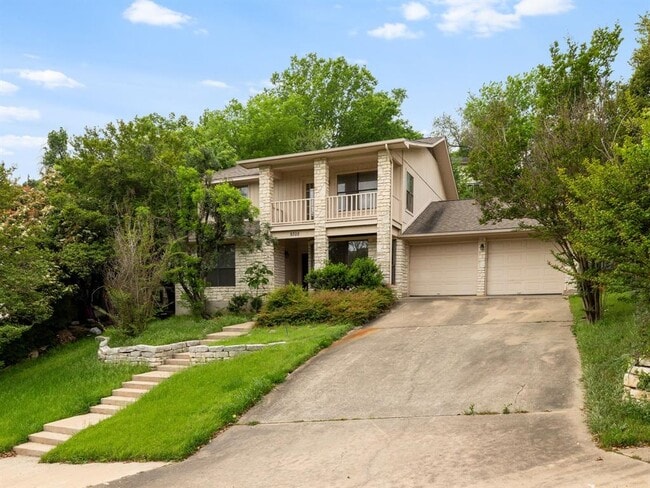 Building Photo - 9305 Rolling Oaks Trail