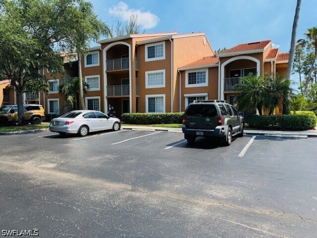 Building Photo - 1150 Wildwood Lakes Blvd