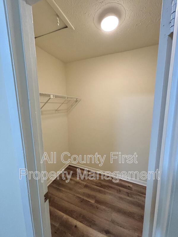 Building Photo - 3054 Destin Cir