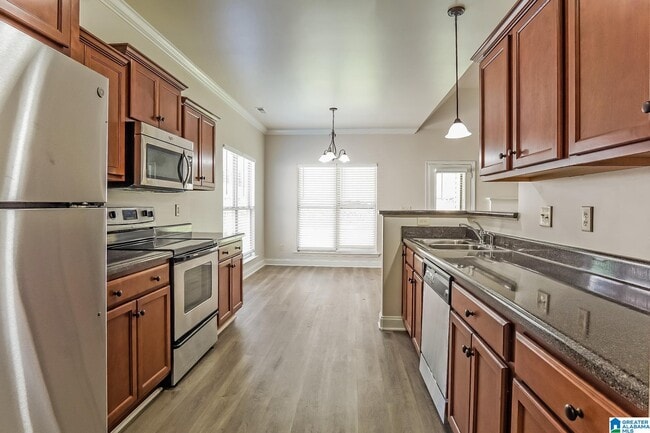 Building Photo - 108 Lorrin Ln