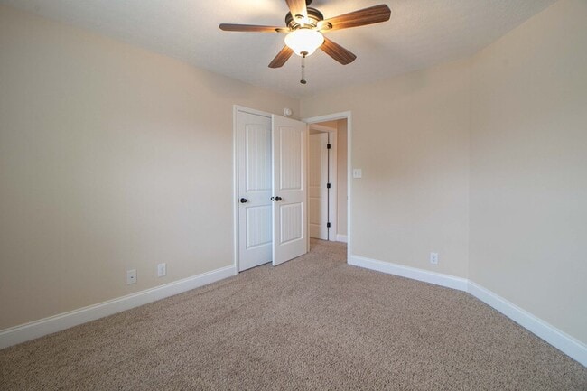 Building Photo - 1398 Bruceton Dr