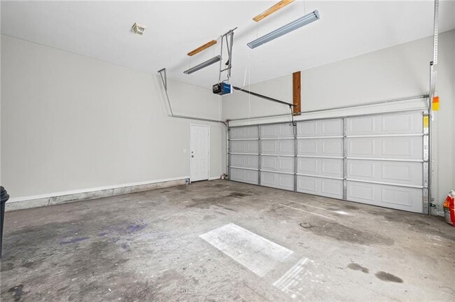 Building Photo - 1969 Seymour Dr NW