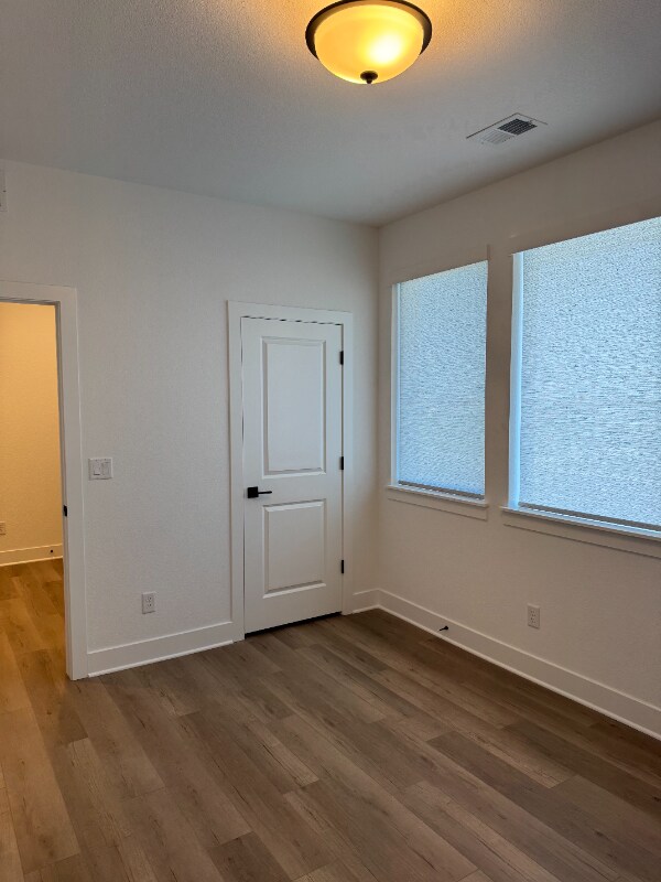 Building Photo - 640 Saddle Dr