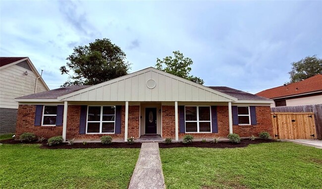 Primary Photo - 6027 Beaudry Dr