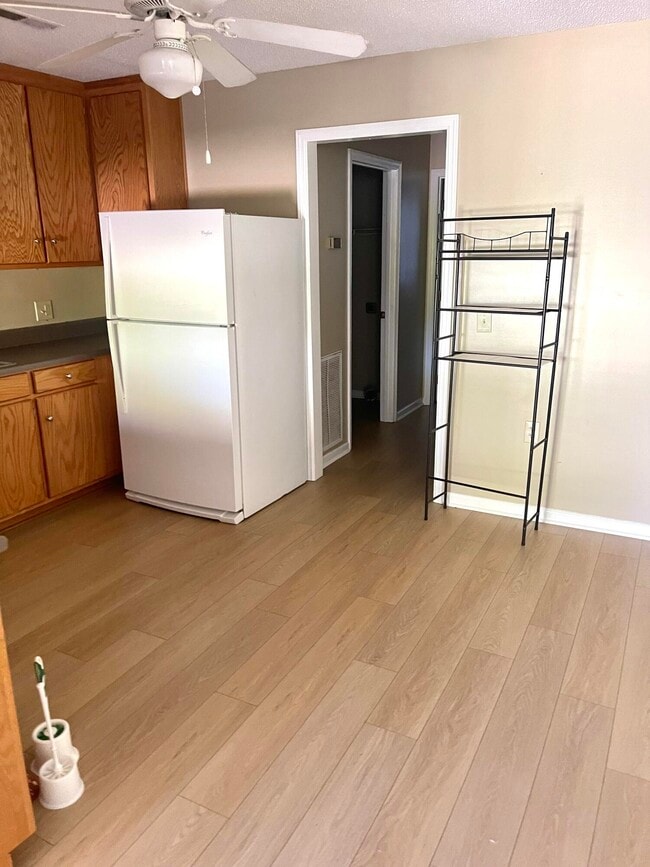 Building Photo - 108 Atlantic St