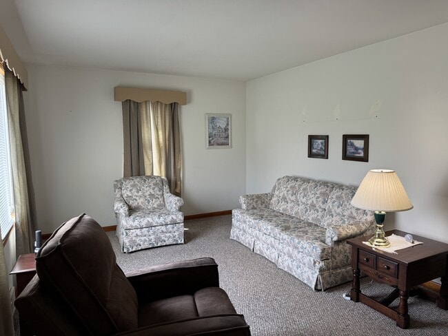 Primary Photo - 241 Helena Dr