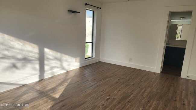 Building Photo - 517 Dotterel Rd