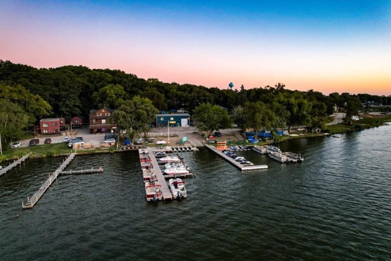 Building Photo - 115 Nippersink Blvd