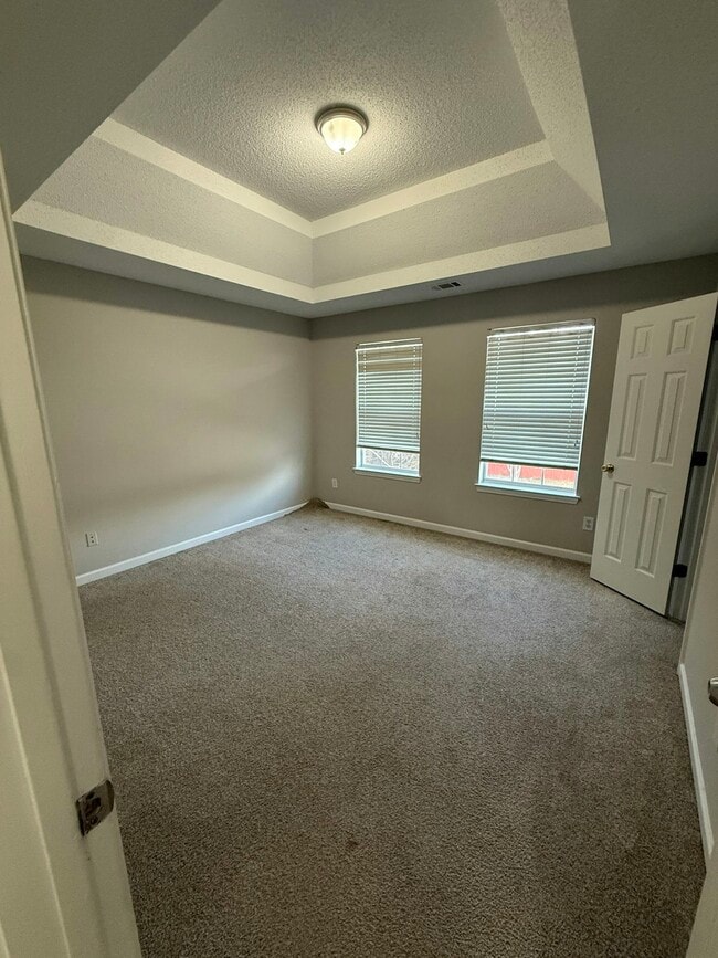 Building Photo - 1439 Alice Ave