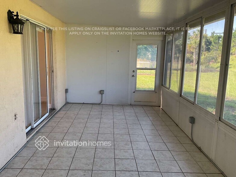 Building Photo - 10032 Tikimber Ln