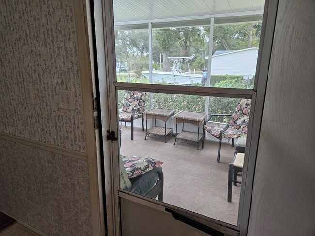 Building Photo - 9308 Seabright Ave