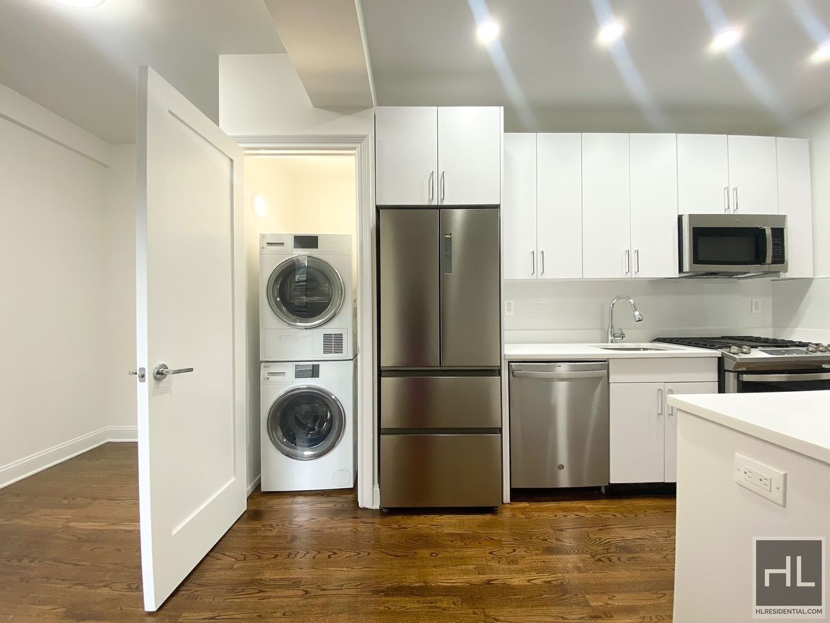 Building Photo - WEST 68 STREET