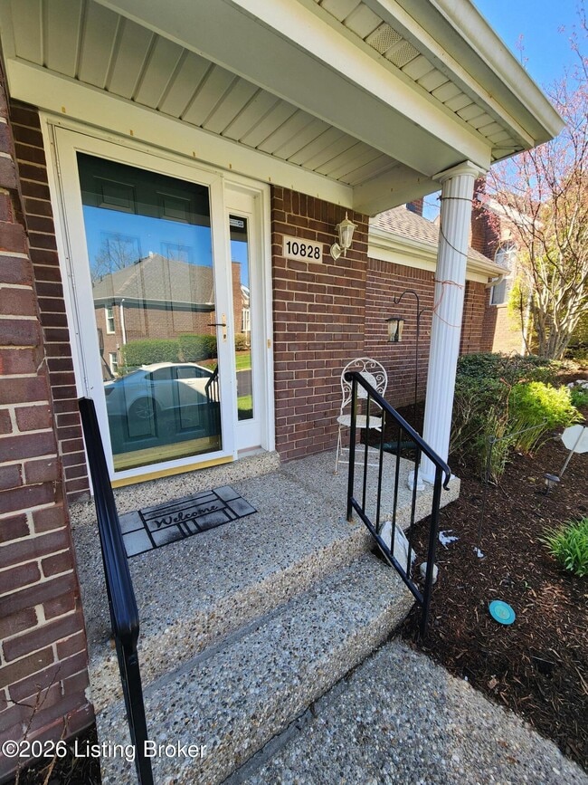Building Photo - 10828 Glenway Pl